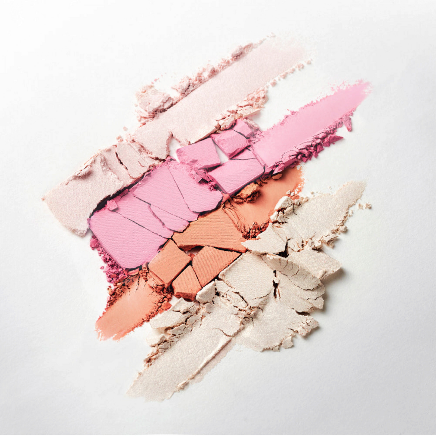 Too Cool For School TAG Mood Blush Beam, blush cu finish luminos care oferă obrajilor un aspect proaspăt și natural