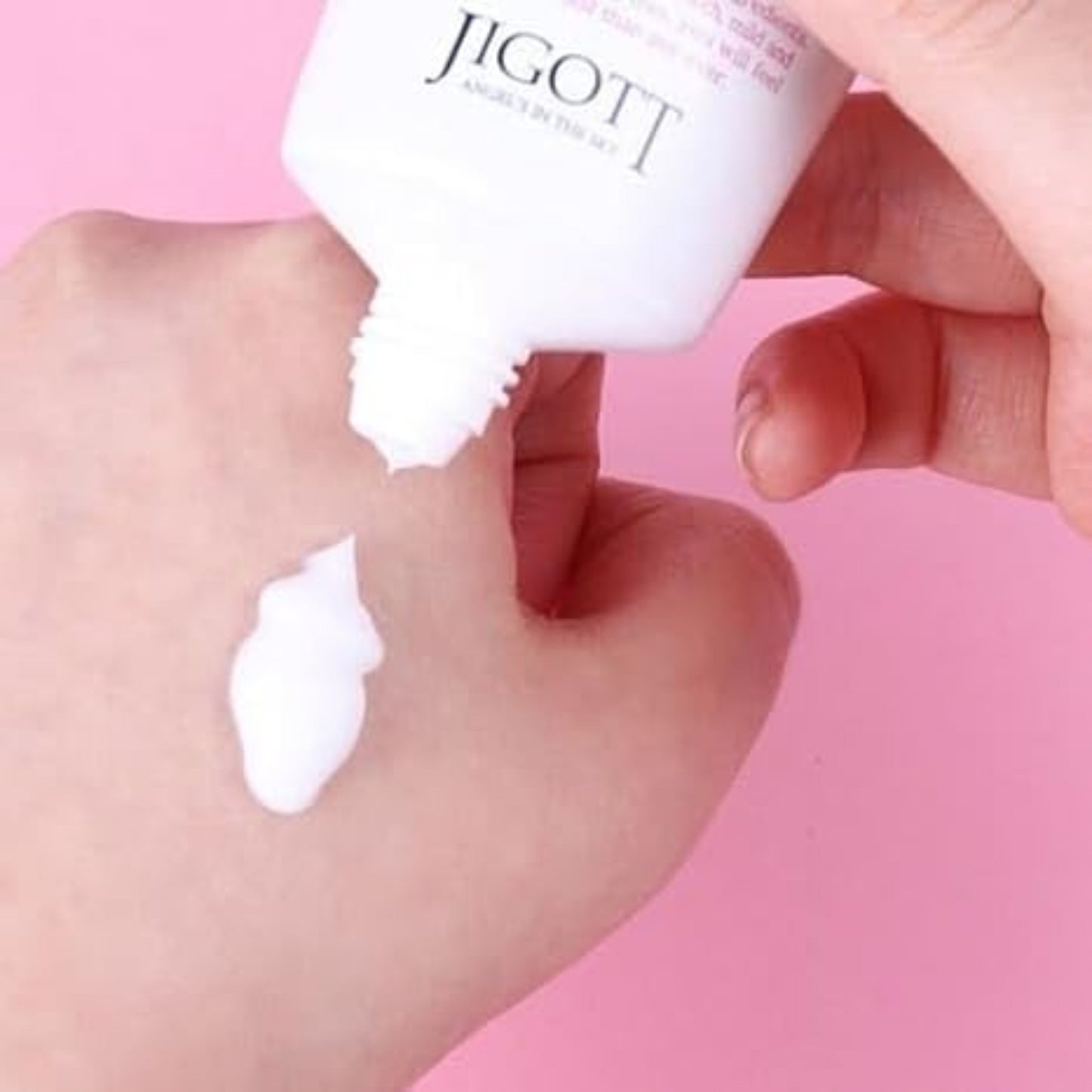 Crema de maini Jigott cu ulei de argan, hidratare intensa si finisaj non-lipicios, 100 ml