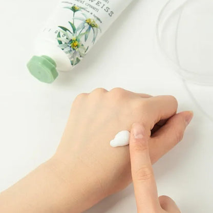 JIGOTT Secret Garden Edelweiss Hand Cream 100 ml, crema de maini hidratanta, catifeleaza si se absoarbe rapid