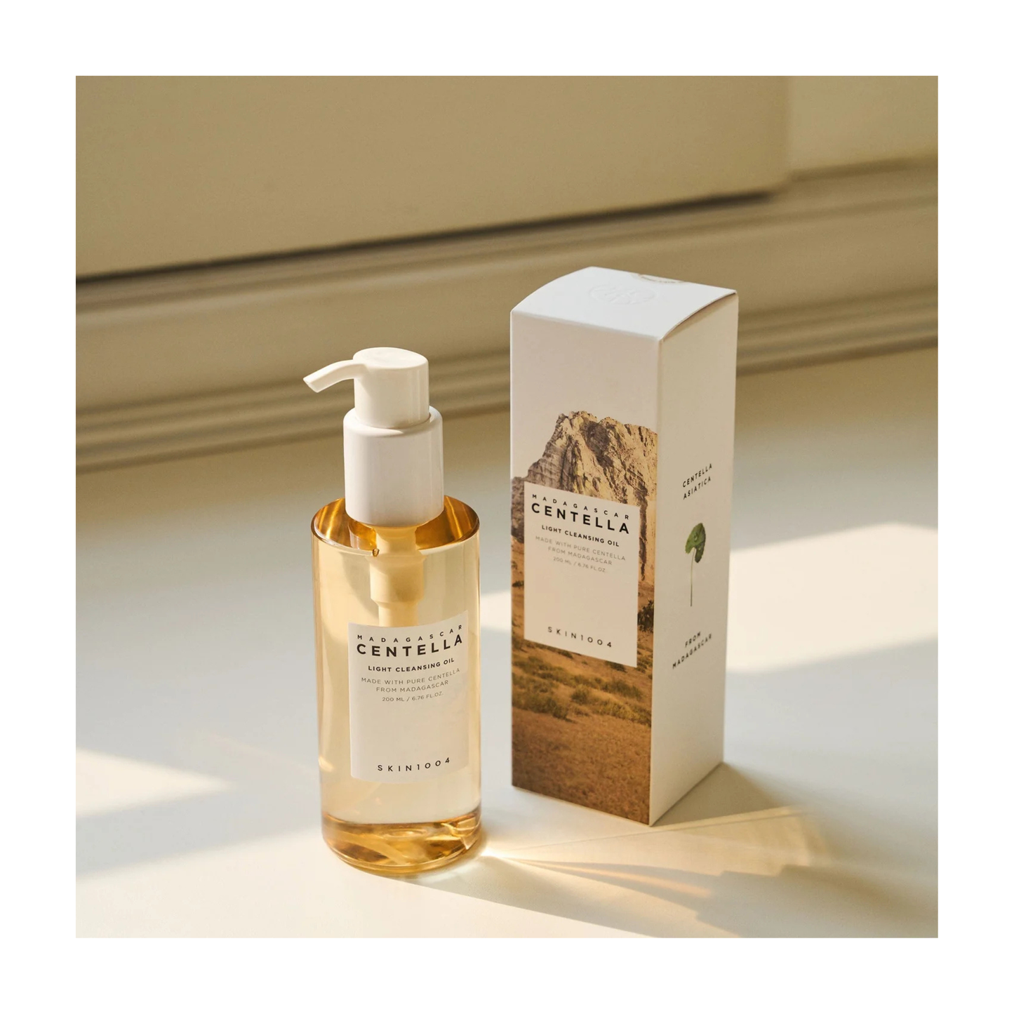 Skin1004 madagascar centella light cleansing oil ulei demachiant lejer pentru indepartarea machiajului si curatarea delicata a pielii